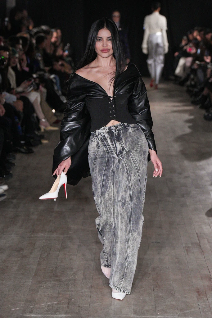 WEINSANTO FW 25 look 2